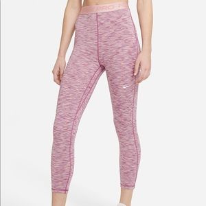 Nike Pro Women’s High-Waisted Crop Leggings (NWT)